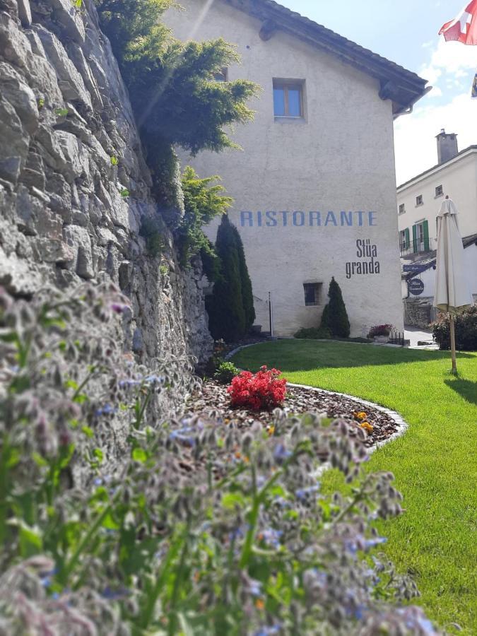 Hotel Stuea Granda Сольо Экстерьер фото