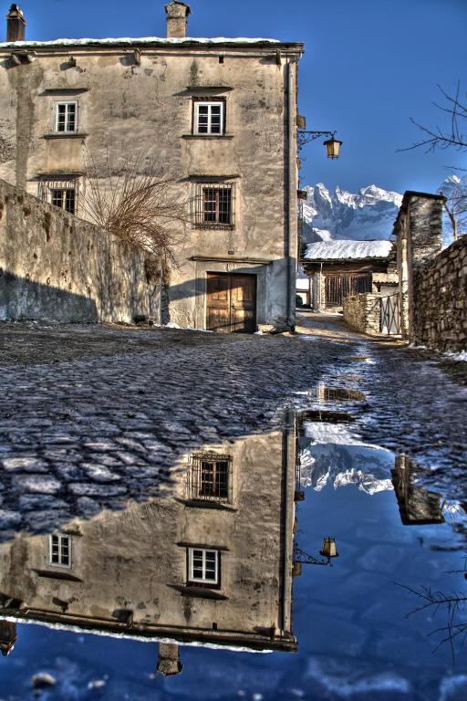 Hotel Stuea Granda Сольо Экстерьер фото